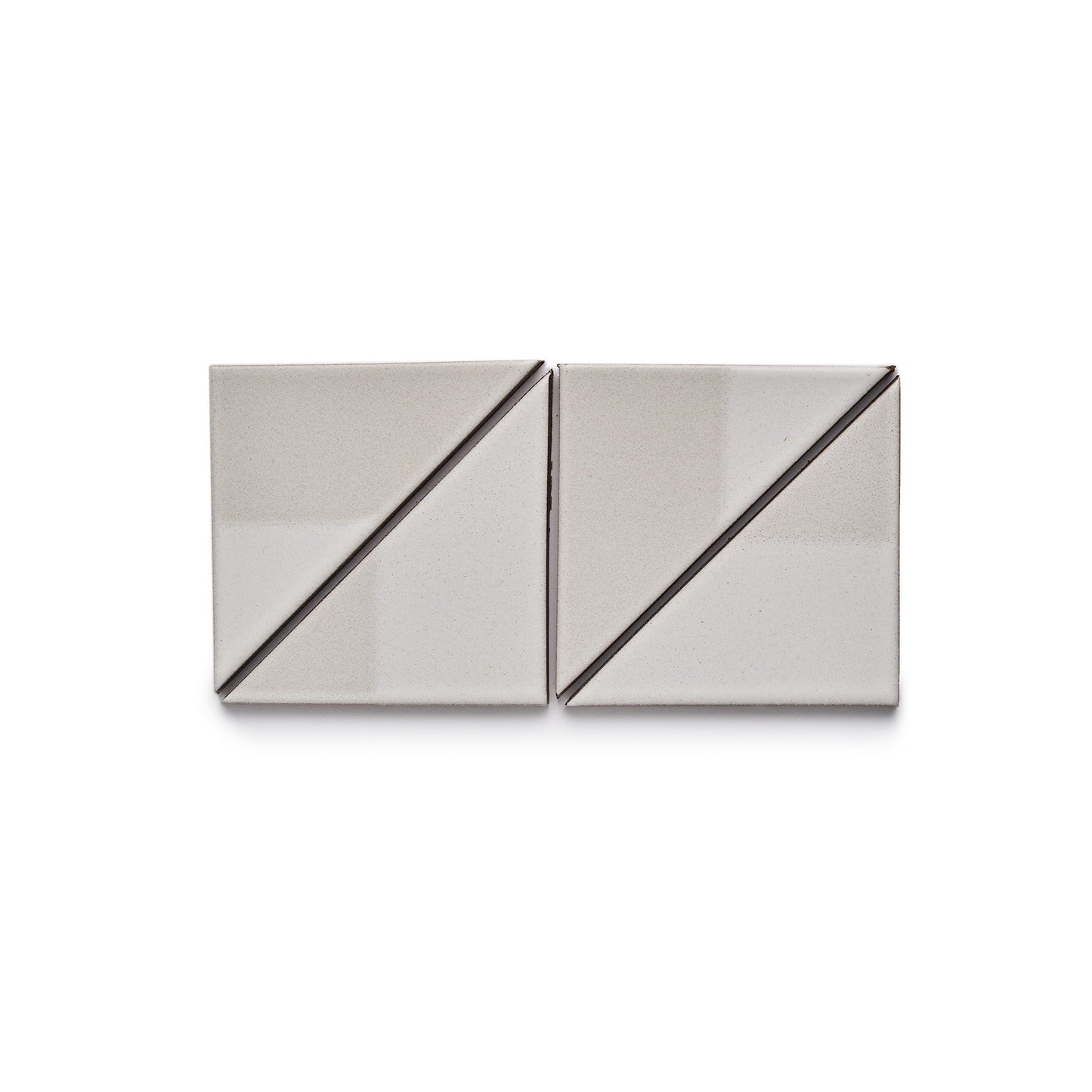 DG17 Sample in Mid-Century White Blend Triangles